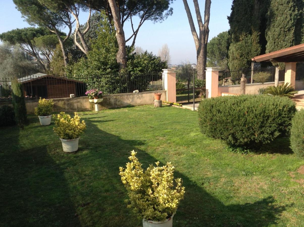 Villa Paradise Resort Gallicano nel Lazio Esterno foto