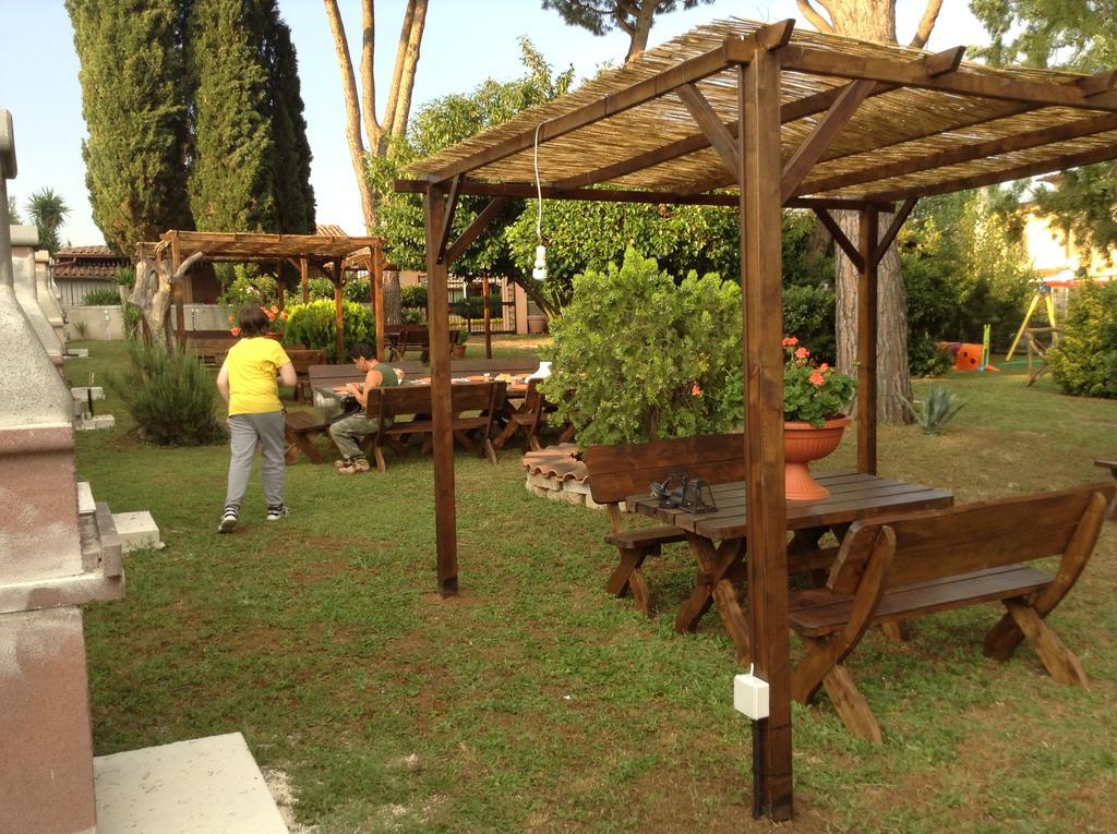 Villa Paradise Resort Gallicano nel Lazio Esterno foto